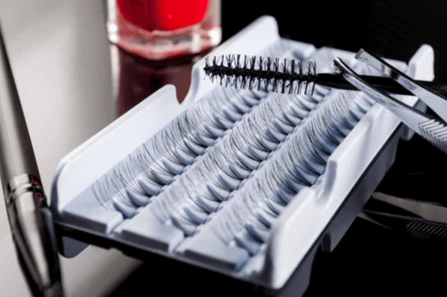 Want Longer Eyelashes? Know Your Options